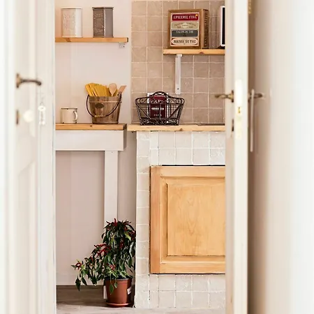 Parco Di Nerone Gæstehus