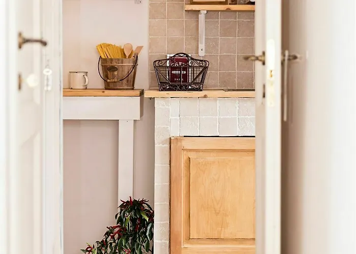 Parco Di Nerone Konukevi