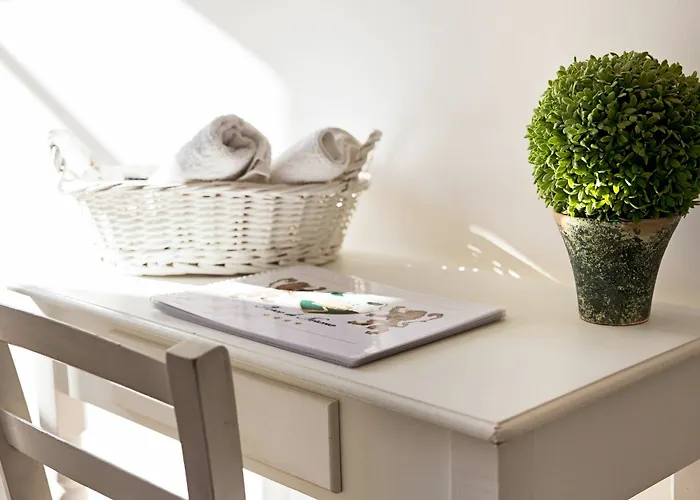 Parco Di Nerone Konukevi