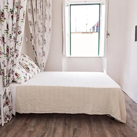 Parco Di Nerone 招待所